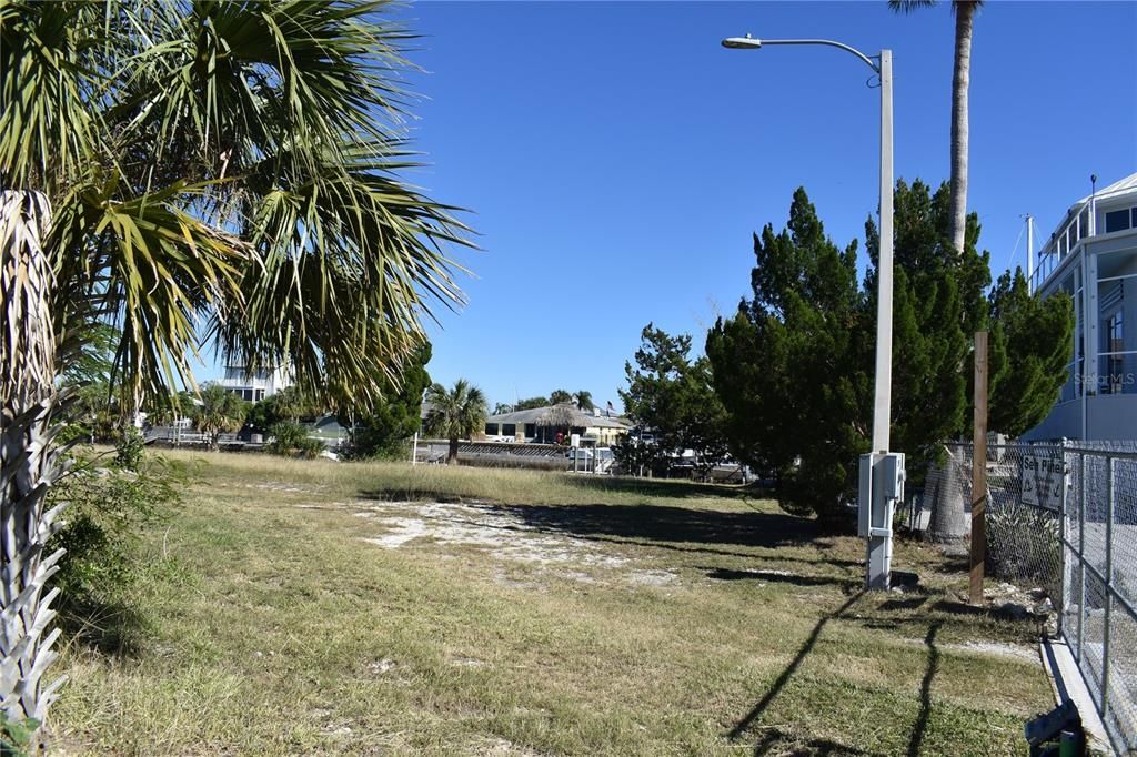 rights to mooring lot 95A in neighborhood private park