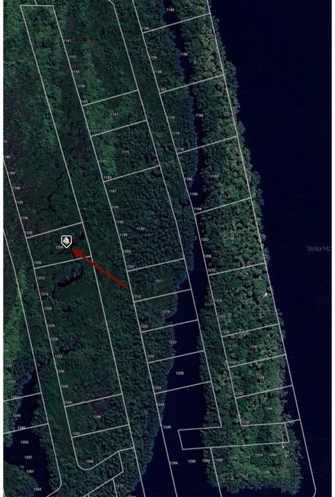 На продажу: $7,900 (0.29 acres)