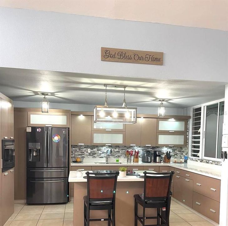 Active With Contract: $419,900 (4 beds, 2 baths, 4000 Square Feet)