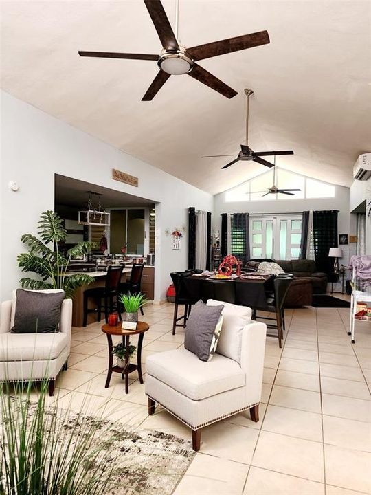 Active With Contract: $419,900 (4 beds, 2 baths, 4000 Square Feet)