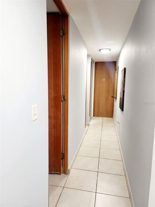 Active With Contract: $419,900 (4 beds, 2 baths, 4000 Square Feet)