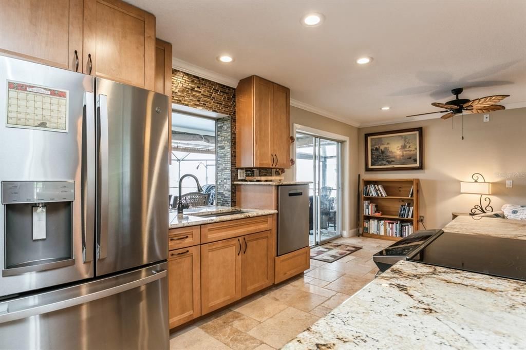 For Sale: $549,900 (2 beds, 2 baths, 1534 Square Feet)