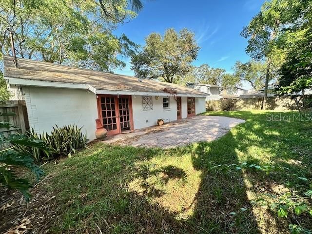 For Sale: $1,300,000 (3 beds, 2 baths, 1468 Square Feet)