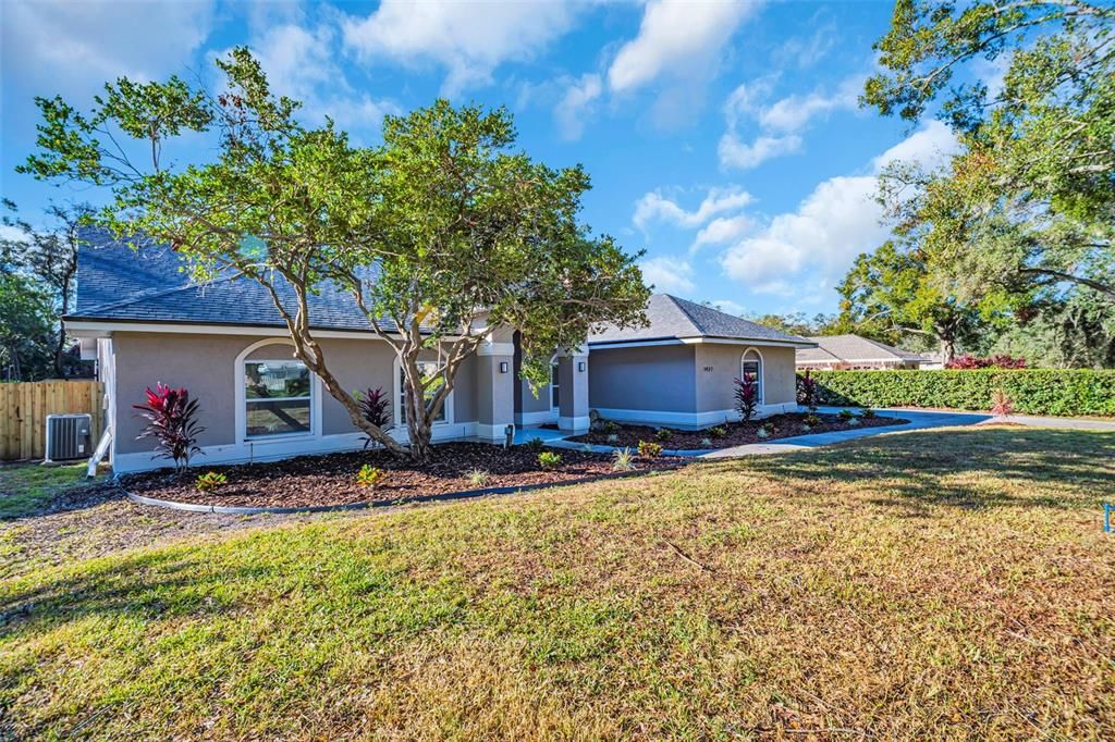 For Sale: $755,000 (4 beds, 2 baths, 2630 Square Feet)