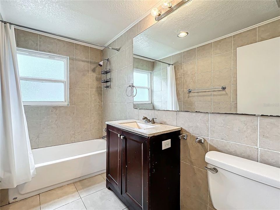 2nd bathroom