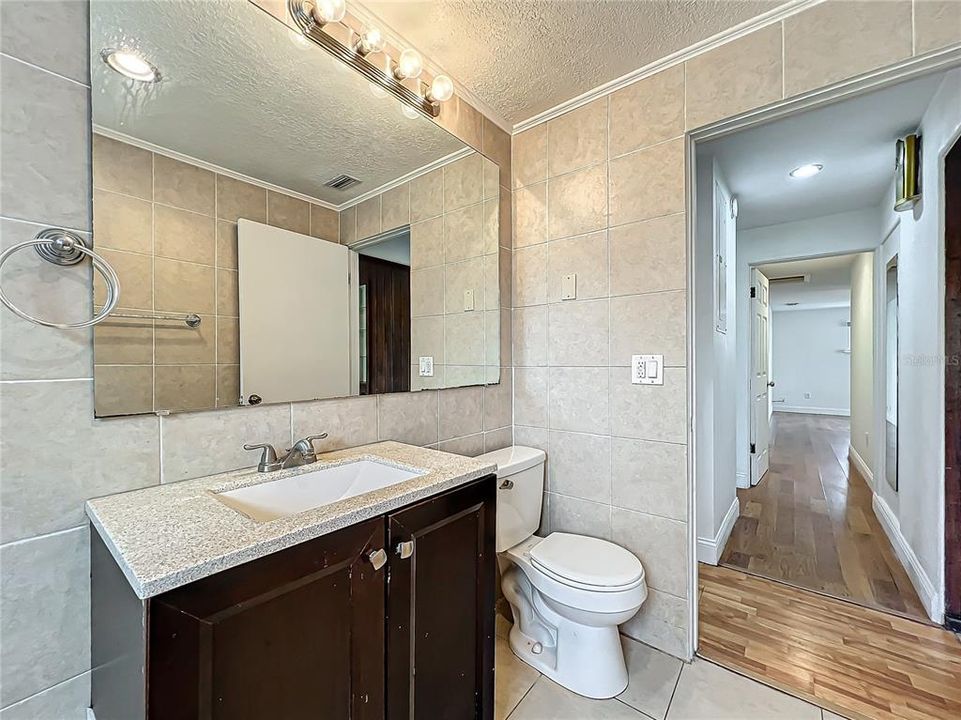 2nd bathroom