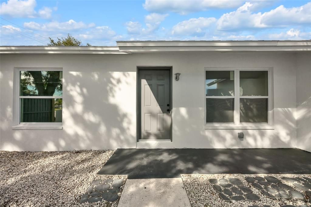 For Sale: $365,000 (4 beds, 2 baths, 1261 Square Feet)