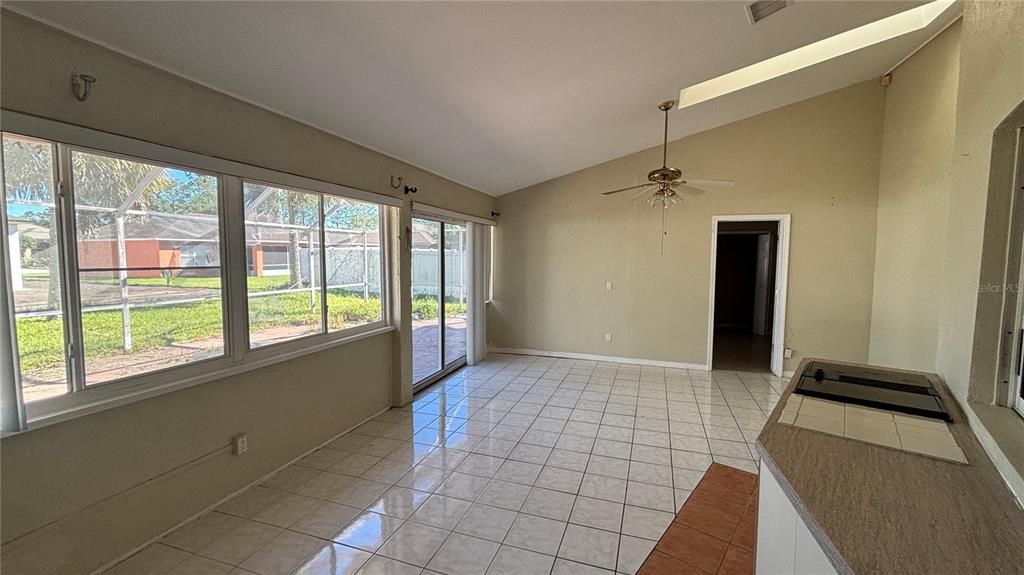 For Sale: $300,000 (4 beds, 2 baths, 2558 Square Feet)