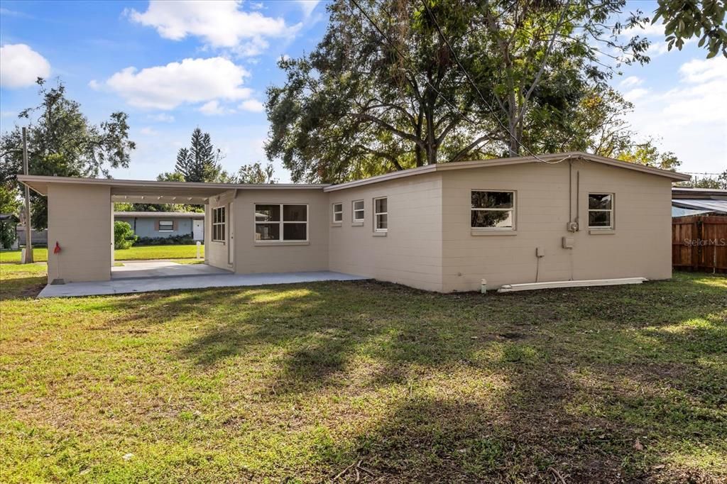 For Sale: $410,000 (3 beds, 2 baths, 1201 Square Feet)