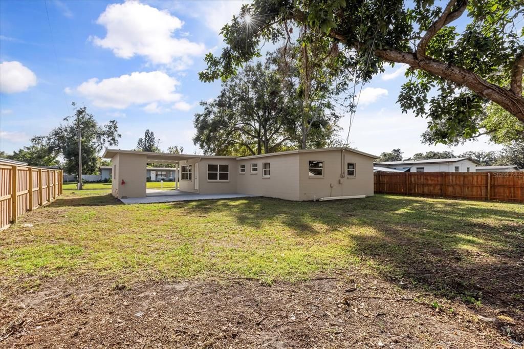 For Sale: $410,000 (3 beds, 2 baths, 1201 Square Feet)