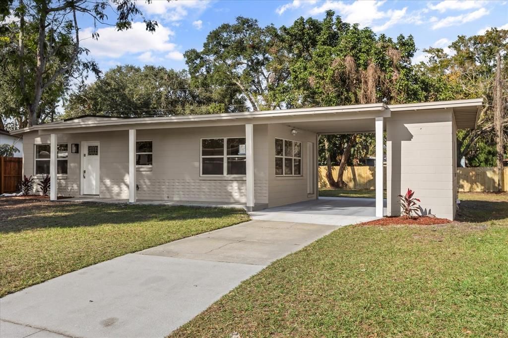 For Sale: $410,000 (3 beds, 2 baths, 1201 Square Feet)