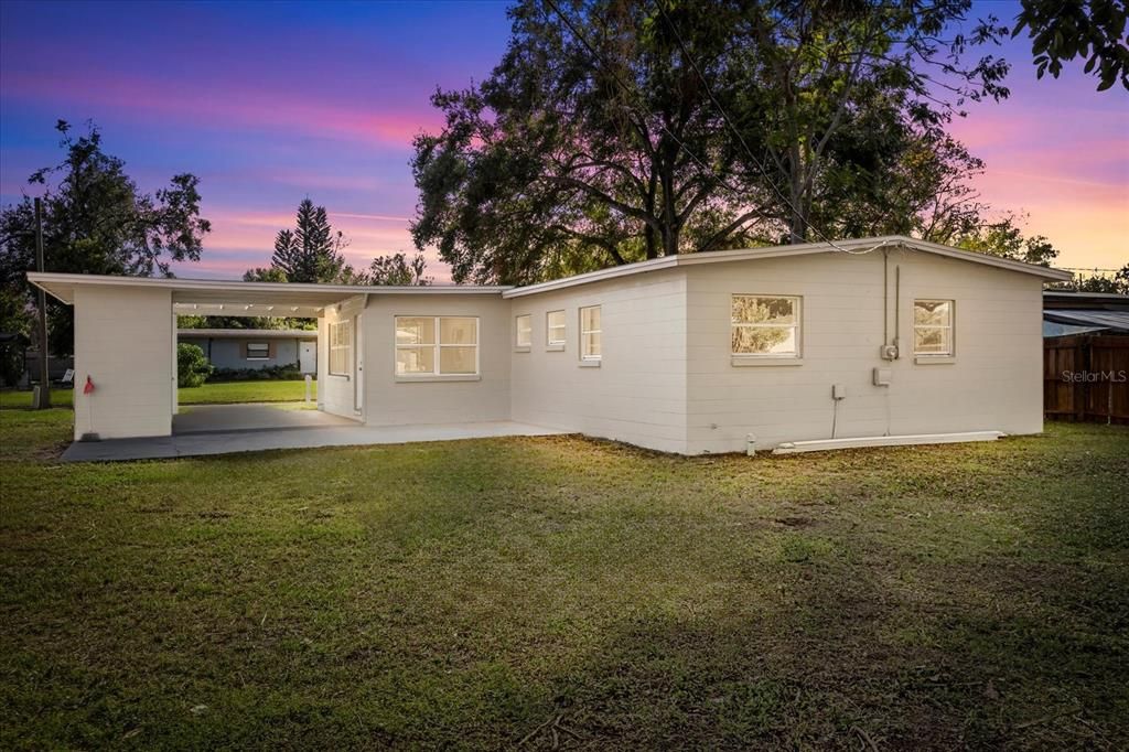 For Sale: $410,000 (3 beds, 2 baths, 1201 Square Feet)