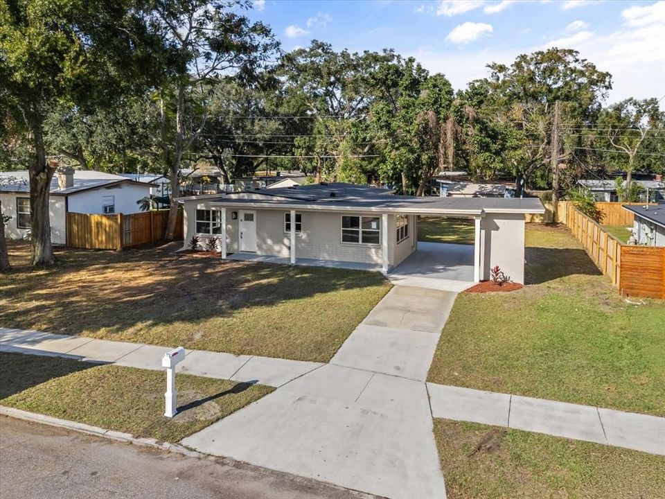 For Sale: $410,000 (3 beds, 2 baths, 1201 Square Feet)