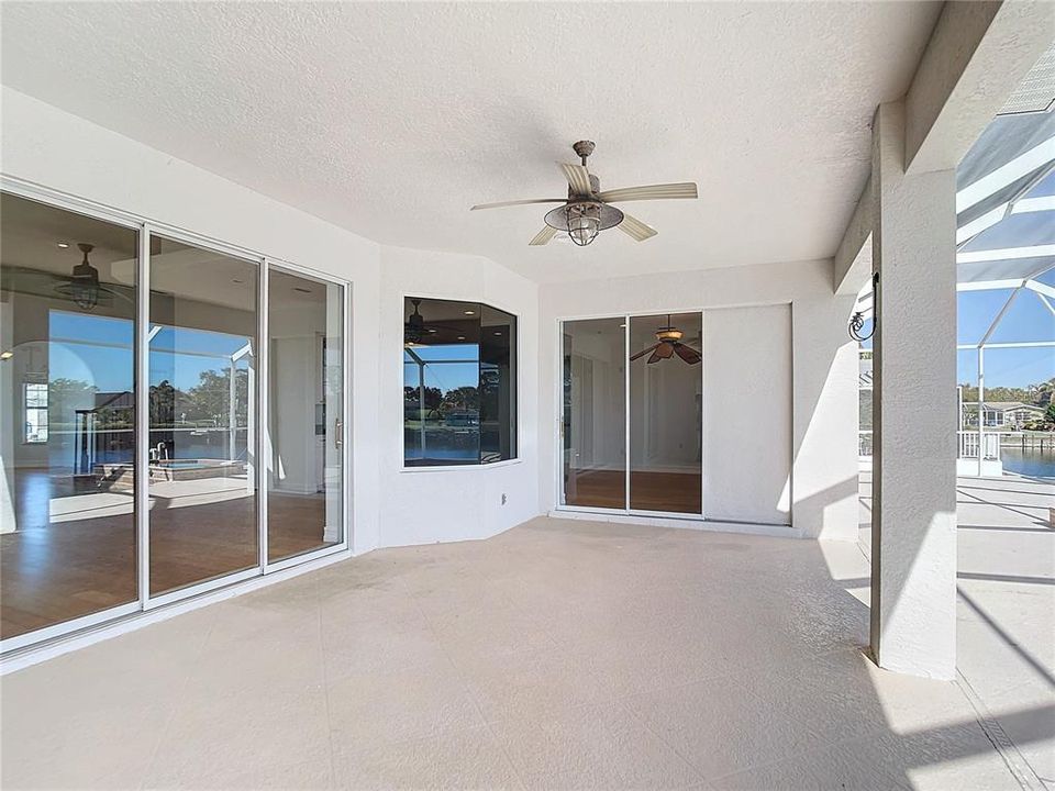 For Sale: $950,000 (5 beds, 3 baths, 3450 Square Feet)