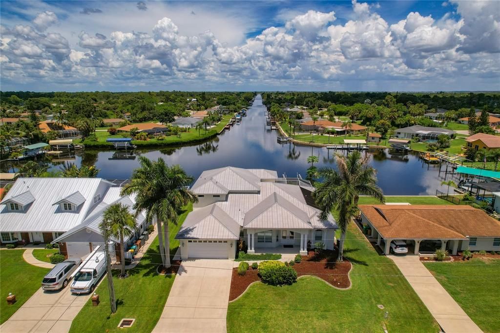 For Sale: $950,000 (5 beds, 3 baths, 3450 Square Feet)