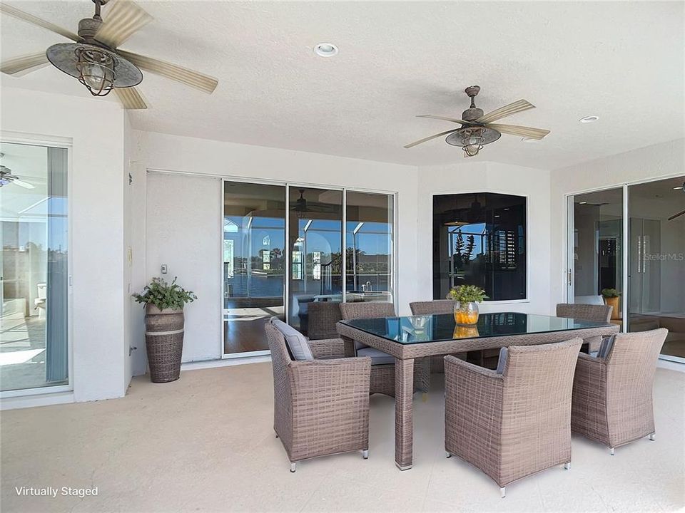For Sale: $950,000 (5 beds, 3 baths, 3450 Square Feet)