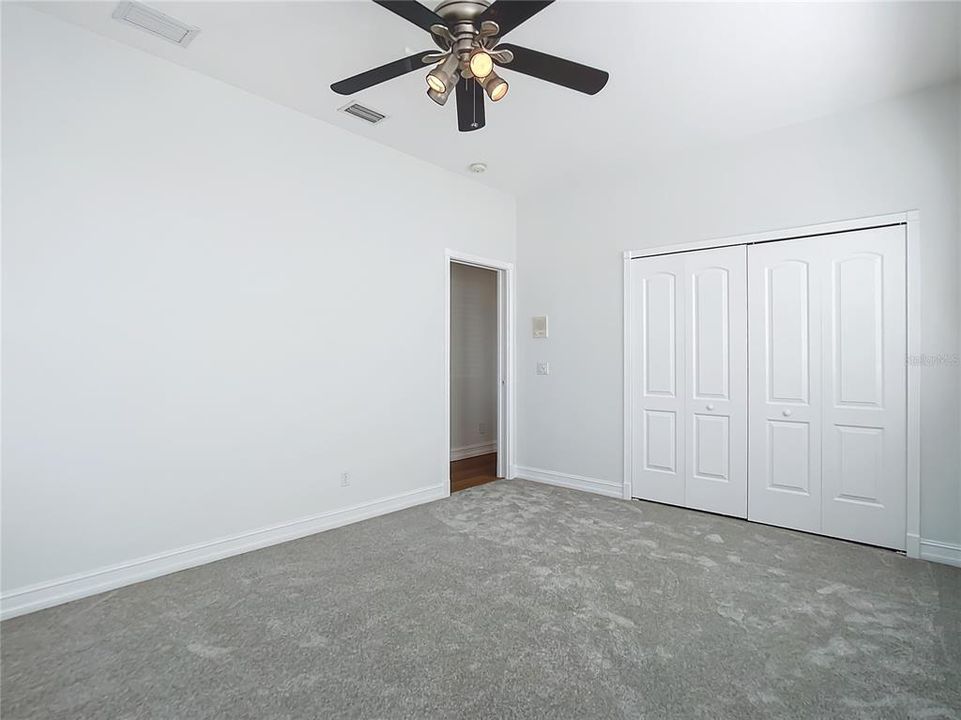 For Sale: $950,000 (5 beds, 3 baths, 3450 Square Feet)