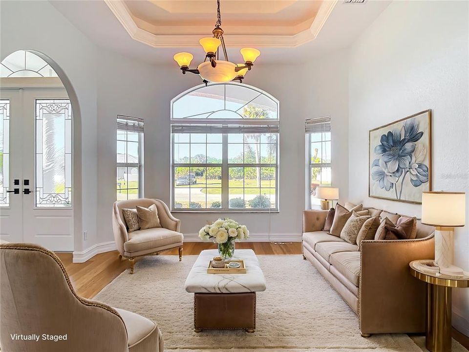 For Sale: $950,000 (5 beds, 3 baths, 3450 Square Feet)