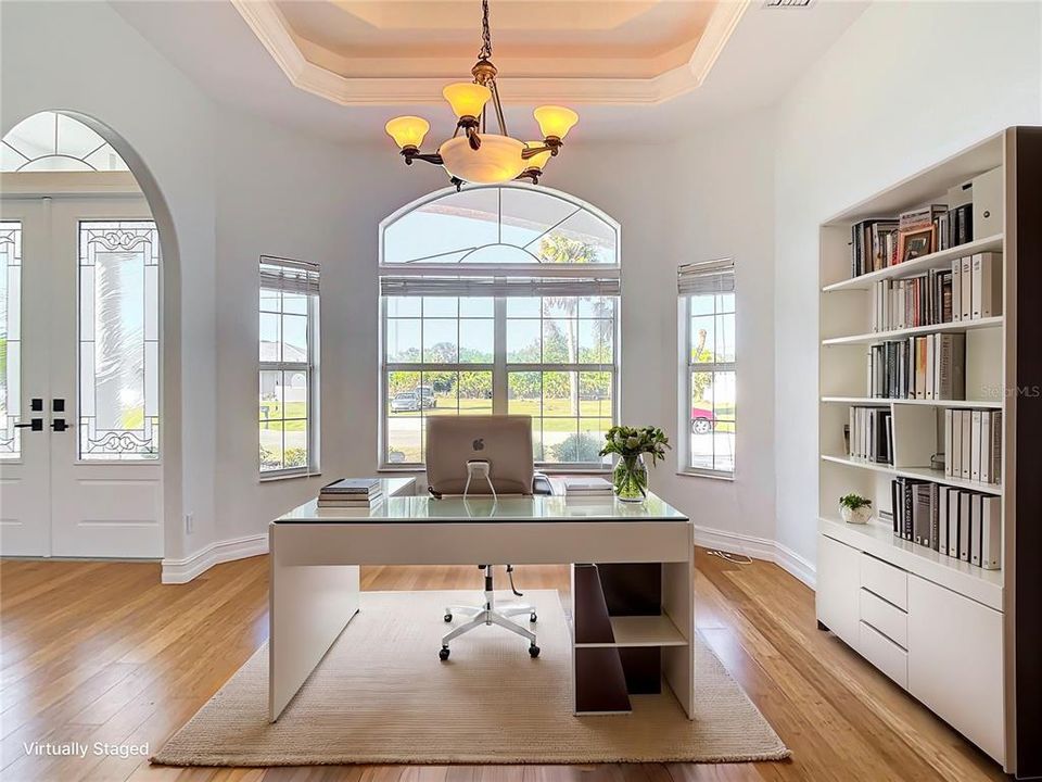 For Sale: $950,000 (5 beds, 3 baths, 3450 Square Feet)
