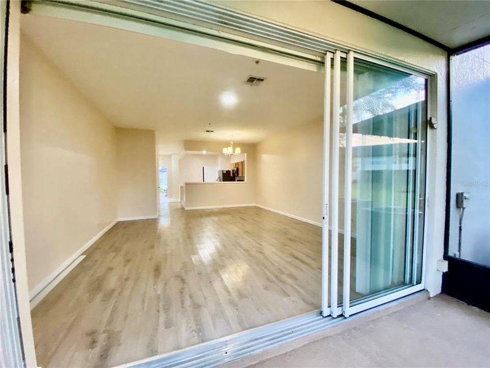 Active With Contract: $2,200 (3 beds, 2 baths, 1682 Square Feet)