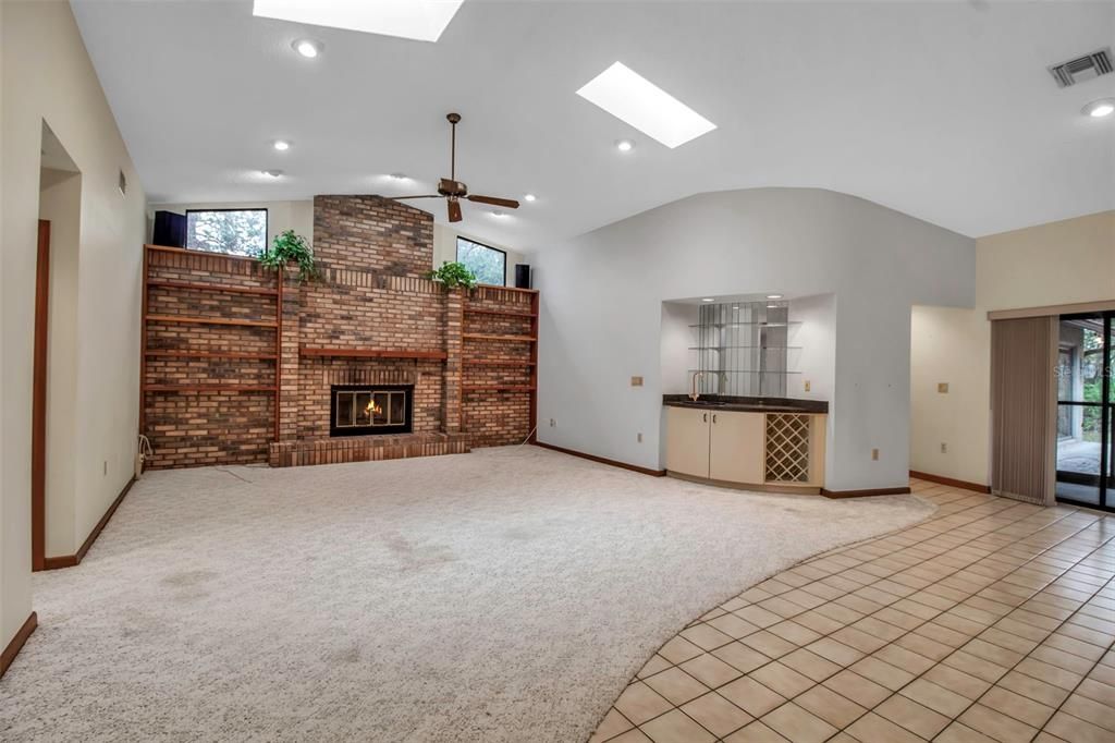 Great Room / Wet Bar