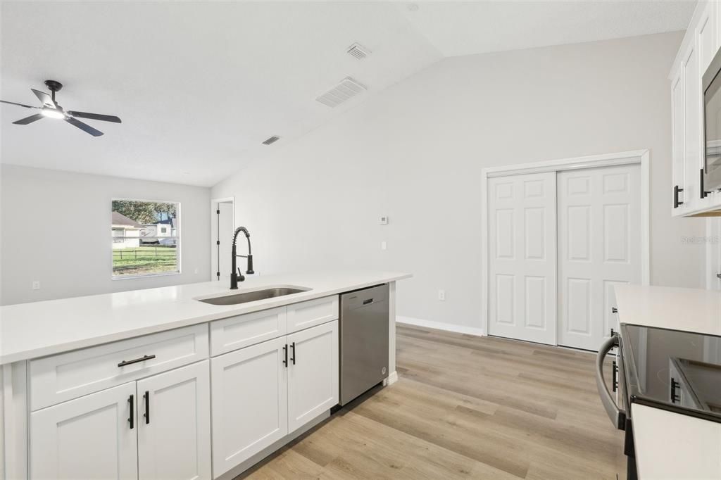 Active With Contract: $339,900 (3 beds, 2 baths, 2058 Square Feet)