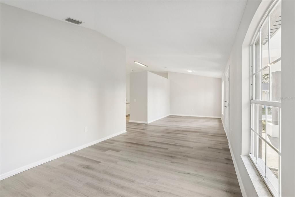 Active With Contract: $339,900 (3 beds, 2 baths, 2058 Square Feet)