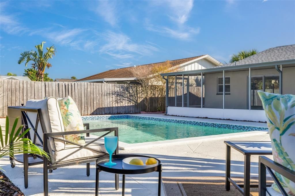 Active With Contract: $599,990 (4 beds, 2 baths, 1594 Square Feet)