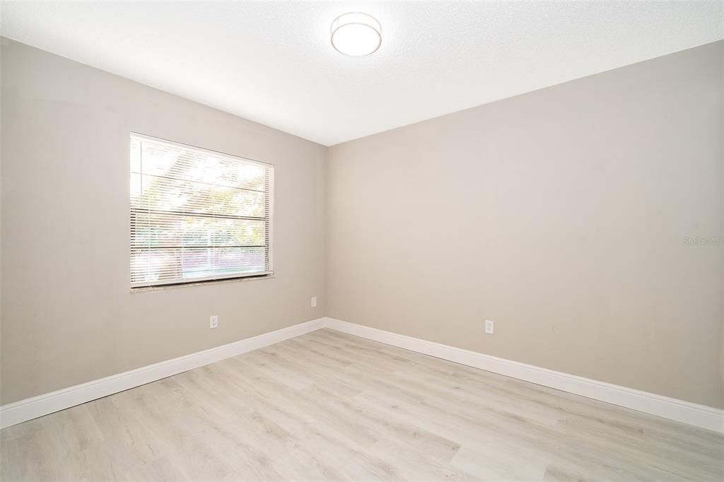 For Sale: $369,900 (3 beds, 2 baths, 1321 Square Feet)