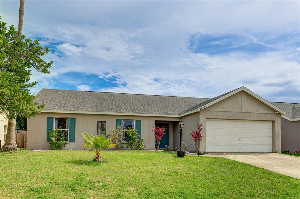 For Sale: $345,000 (3 beds, 2 baths, 1407 Square Feet)