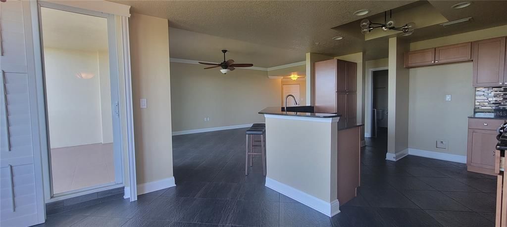 For Sale: $519,900 (2 beds, 2 baths, 1600 Square Feet)