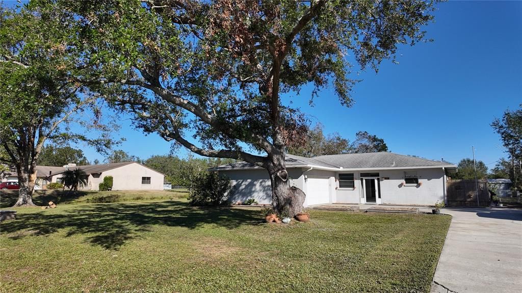 For Sale: $485,000 (3 beds, 2 baths, 1465 Square Feet)