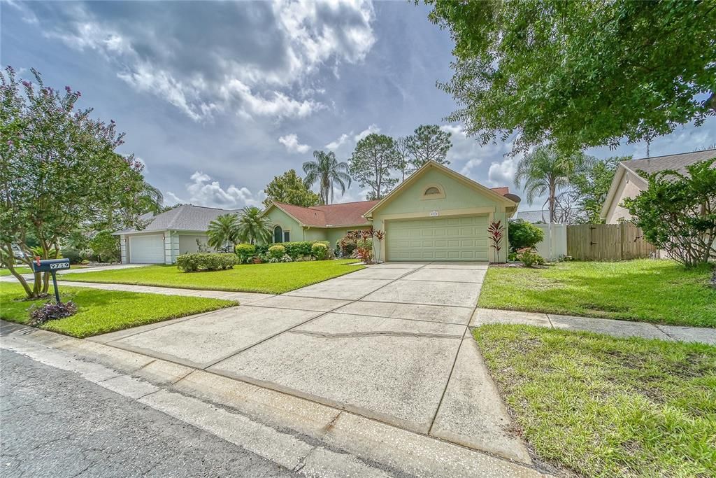 For Sale: $465,000 (3 beds, 2 baths, 1810 Square Feet)