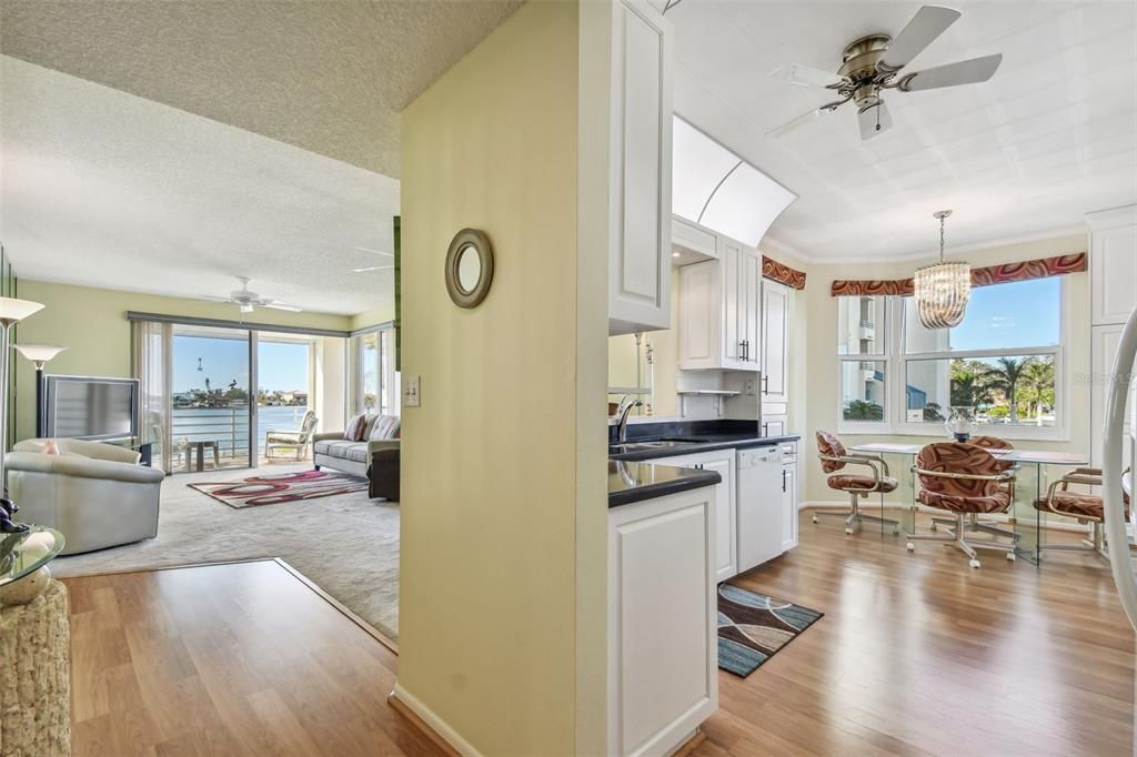 For Sale: $649,000 (2 beds, 2 baths, 1300 Square Feet)