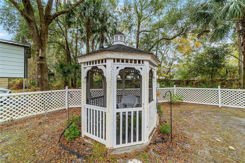 GAZEBO IN BACKYARD