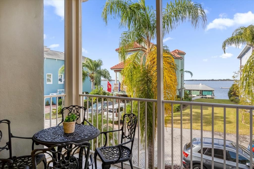 Small balcony off Kitchen