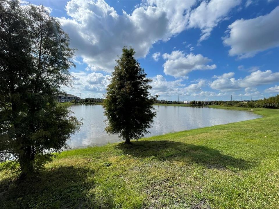 En Renta: $2,400 (3 camas, 2 baños, 1853 Pies cuadrados)