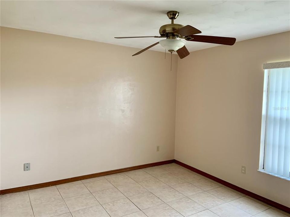 For Rent: $1,795 (3 beds, 2 baths, 1474 Square Feet)