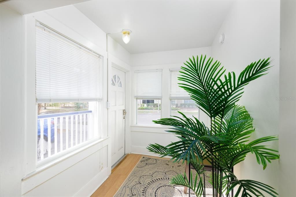 For Sale: $639,000 (4 beds, 2 baths, 1308 Square Feet)