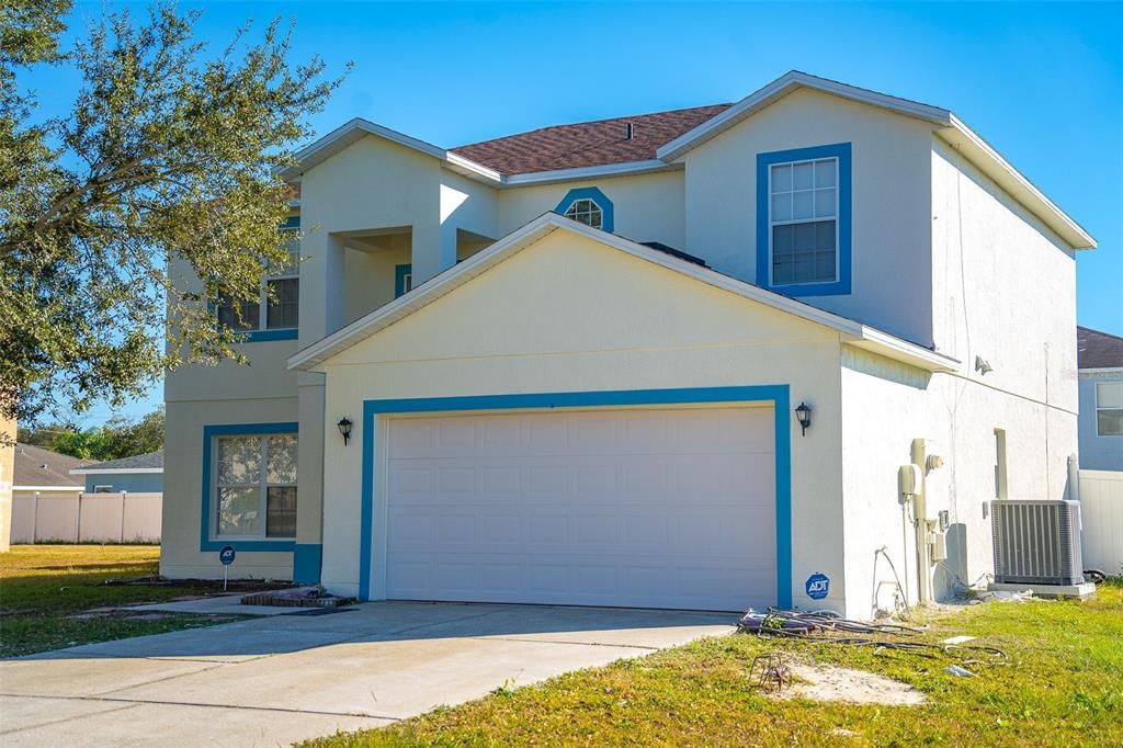 For Sale: $364,900 (4 beds, 2 baths, 2103 Square Feet)