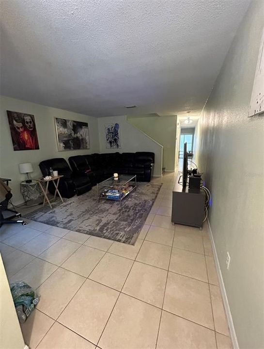 For Rent: $2,200 (3 beds, 2 baths, 1532 Square Feet)