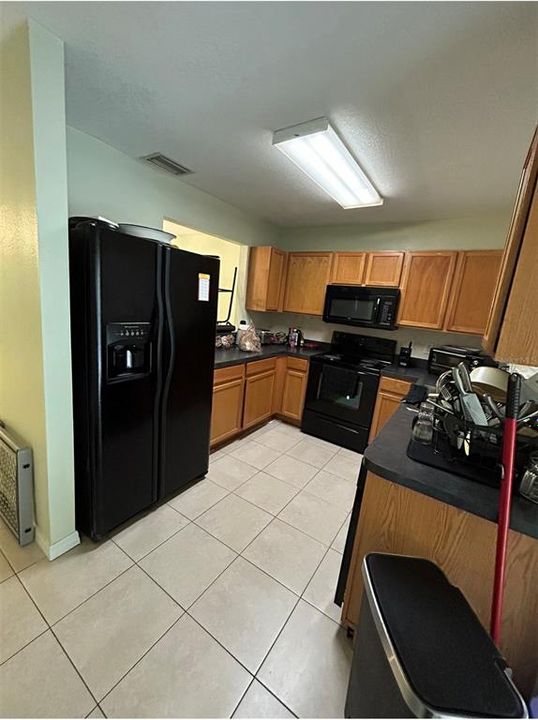 For Rent: $2,200 (3 beds, 2 baths, 1532 Square Feet)