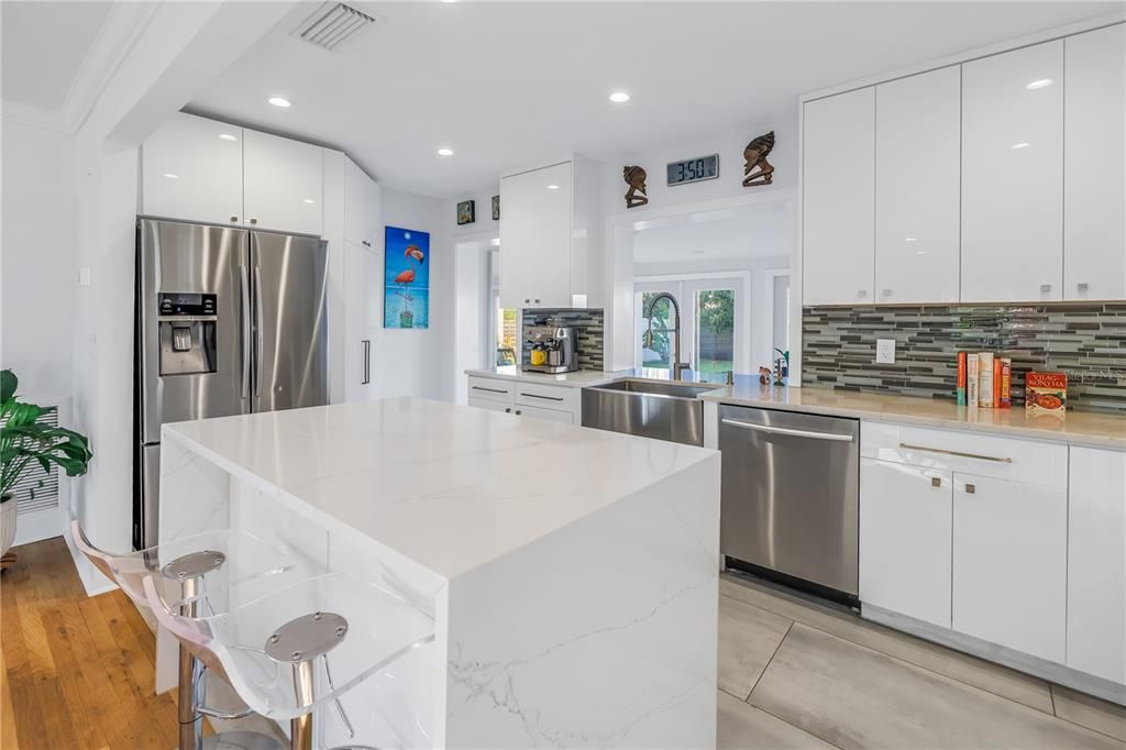 Kitchen/Breakfast bar