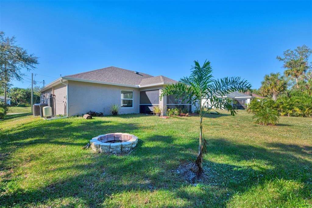 For Sale: $394,000 (3 beds, 2 baths, 2040 Square Feet)