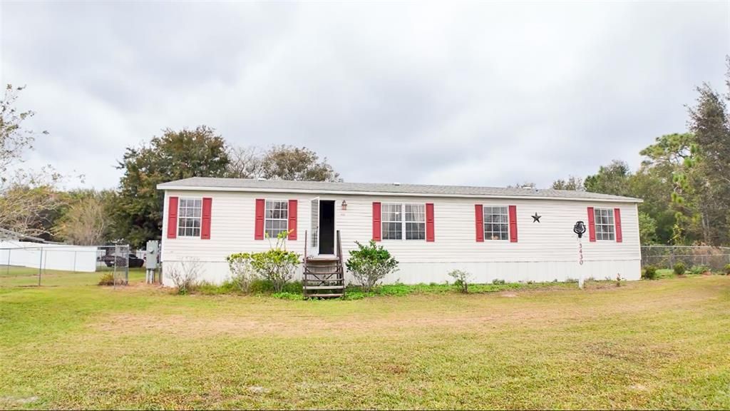 Active With Contract: $325,000 (3 beds, 2 baths, 1620 Square Feet)