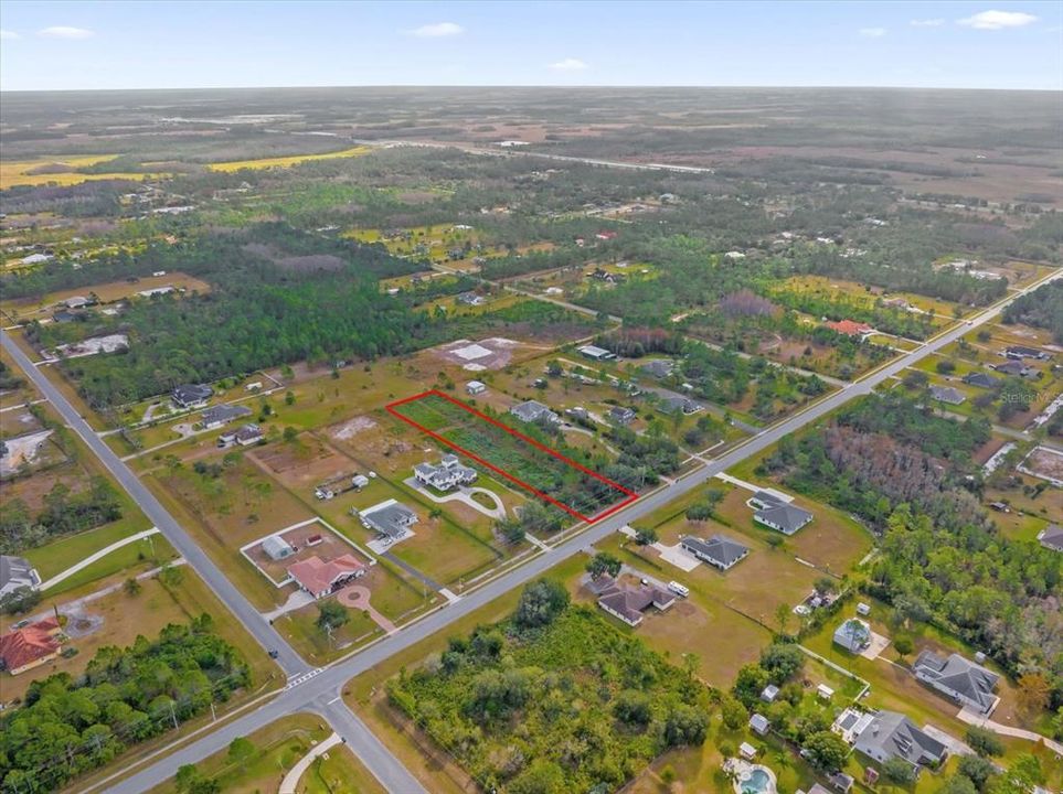 На продажу: $240,000 (2.04 acres)