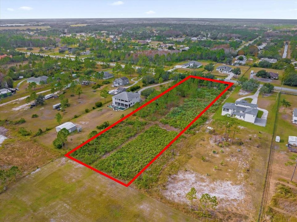 На продажу: $240,000 (2.04 acres)