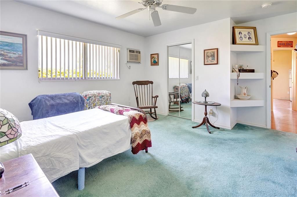 2nd bedroom w/ separate entrance to garage