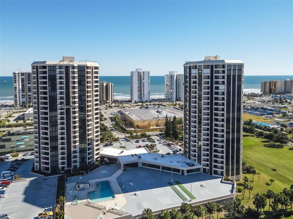 Oceans West Towers with pool and large open deck