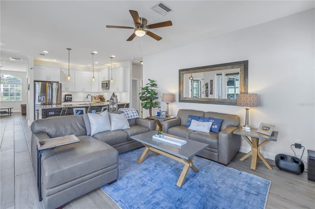 Active With Contract: $695,000 (3 beds, 2 baths, 1971 Square Feet)